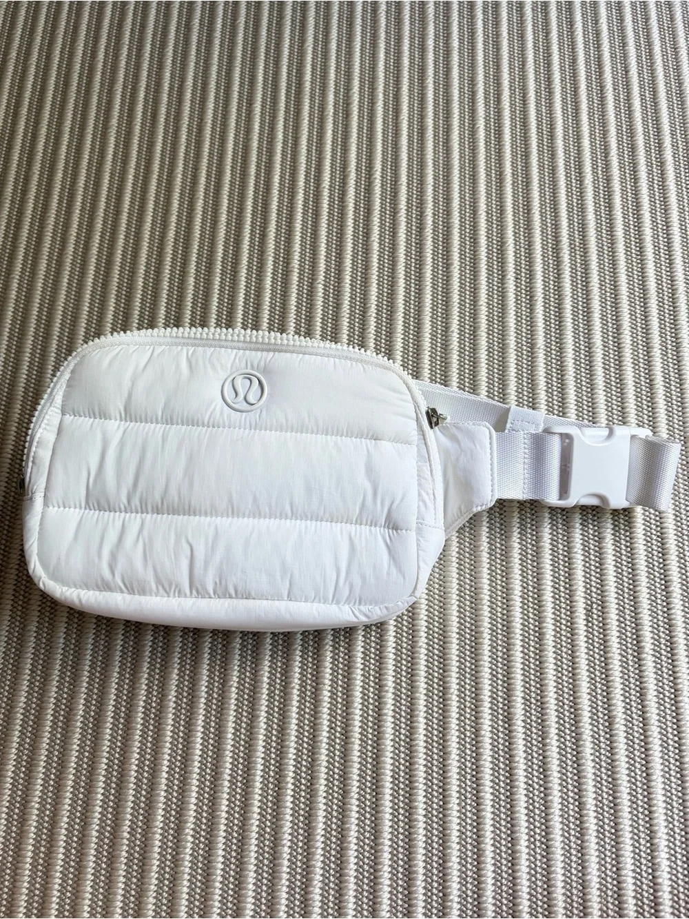 Lululemon Wunder Puff Everywhere Belt Bag